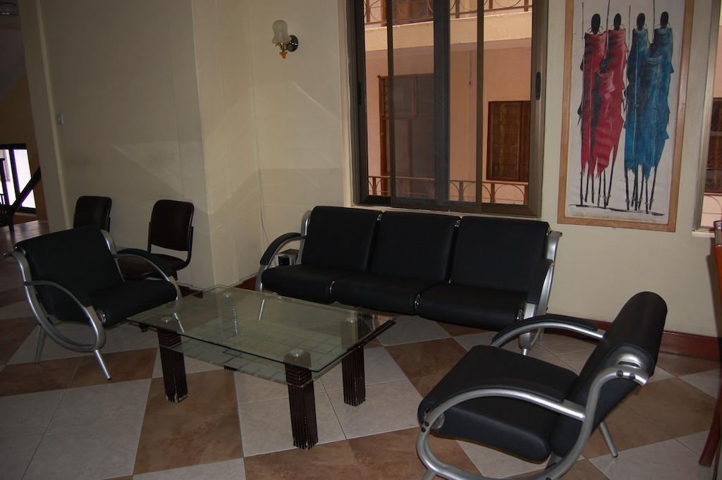 Arusha Tourist Inn Hotel ภายนอก รูปภาพ