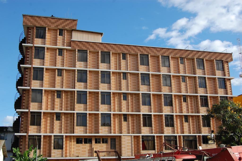 Arusha Tourist Inn Hotel ภายนอก รูปภาพ